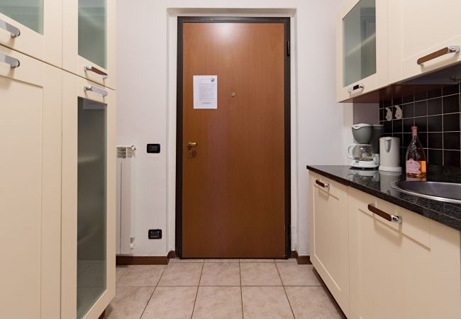 Ferienwohnung in Acquaseria - 2-Bedroom Lake View Apartment C35 Ferienwohnung in Acquaseria - 2-Bedroom Lake View Apartment C35