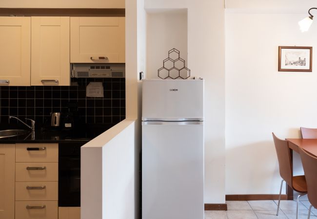 Ferienwohnung in Acquaseria - 2-Bedroom Lake View Apartment C35 Ferienwohnung in Acquaseria - 2-Bedroom Lake View Apartment C35