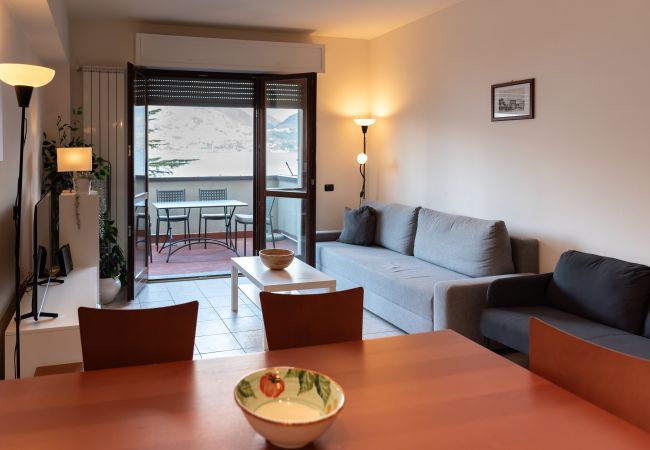 Ferienwohnung in Acquaseria - 2-Bedroom Lake View Apartment C35 Ferienwohnung in Acquaseria - 2-Bedroom Lake View Apartment C35