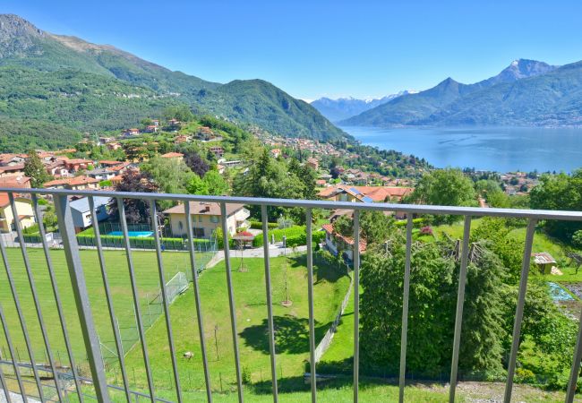 Ferienwohnung in Menaggio - 2 Bedroom Airconditioned Lake View Apartment Felice sul Lago Ferienwohnung in Menaggio - 2 Bedroom Airconditioned Lake View Apartment Felice sul Lago