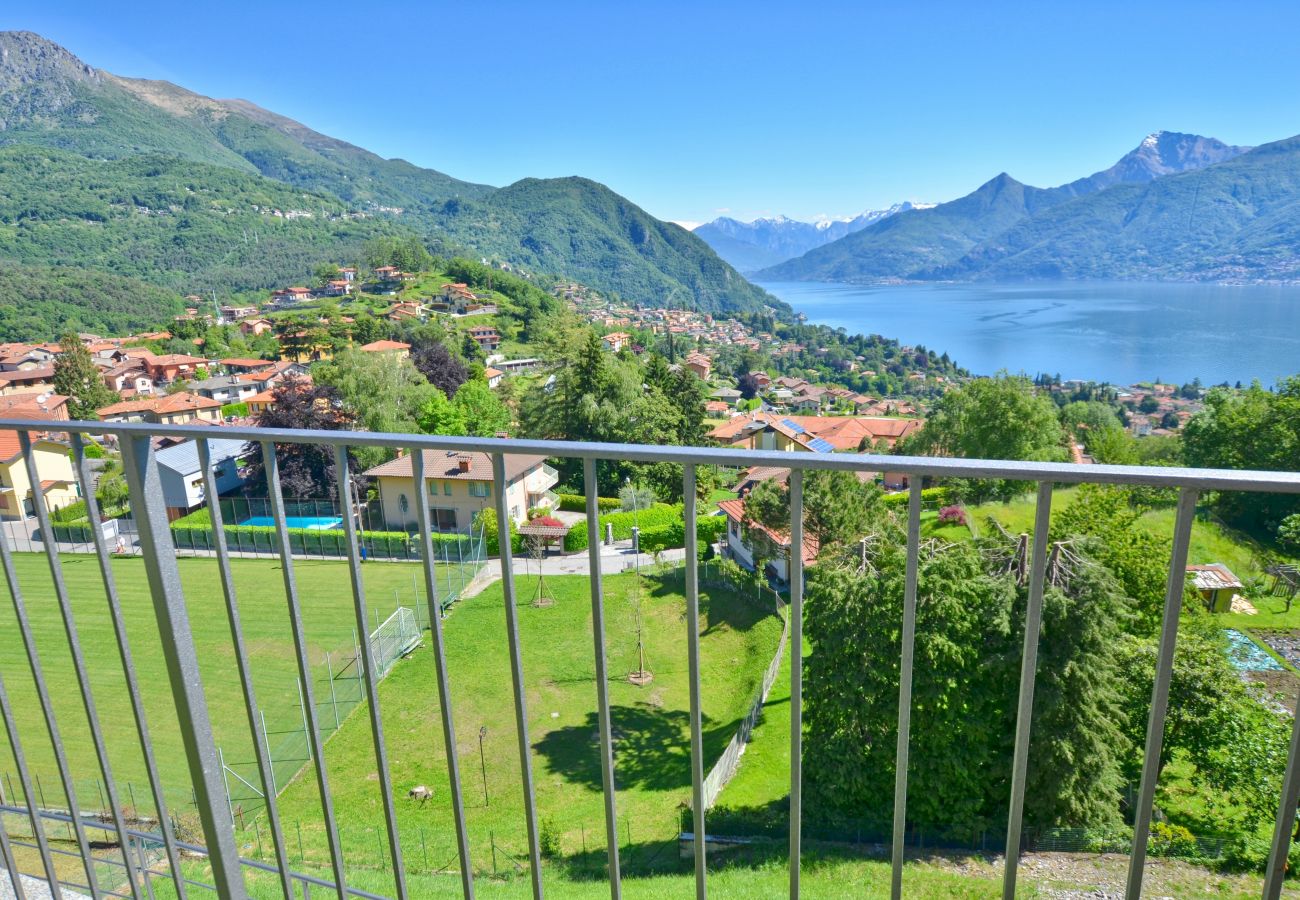 Ferienwohnung in Menaggio - 2 Bedroom Airconditioned Lake View Apartment Felice sul Lago Ferienwohnung in Menaggio - 2 Bedroom Airconditioned Lake View Apartment Felice sul Lago