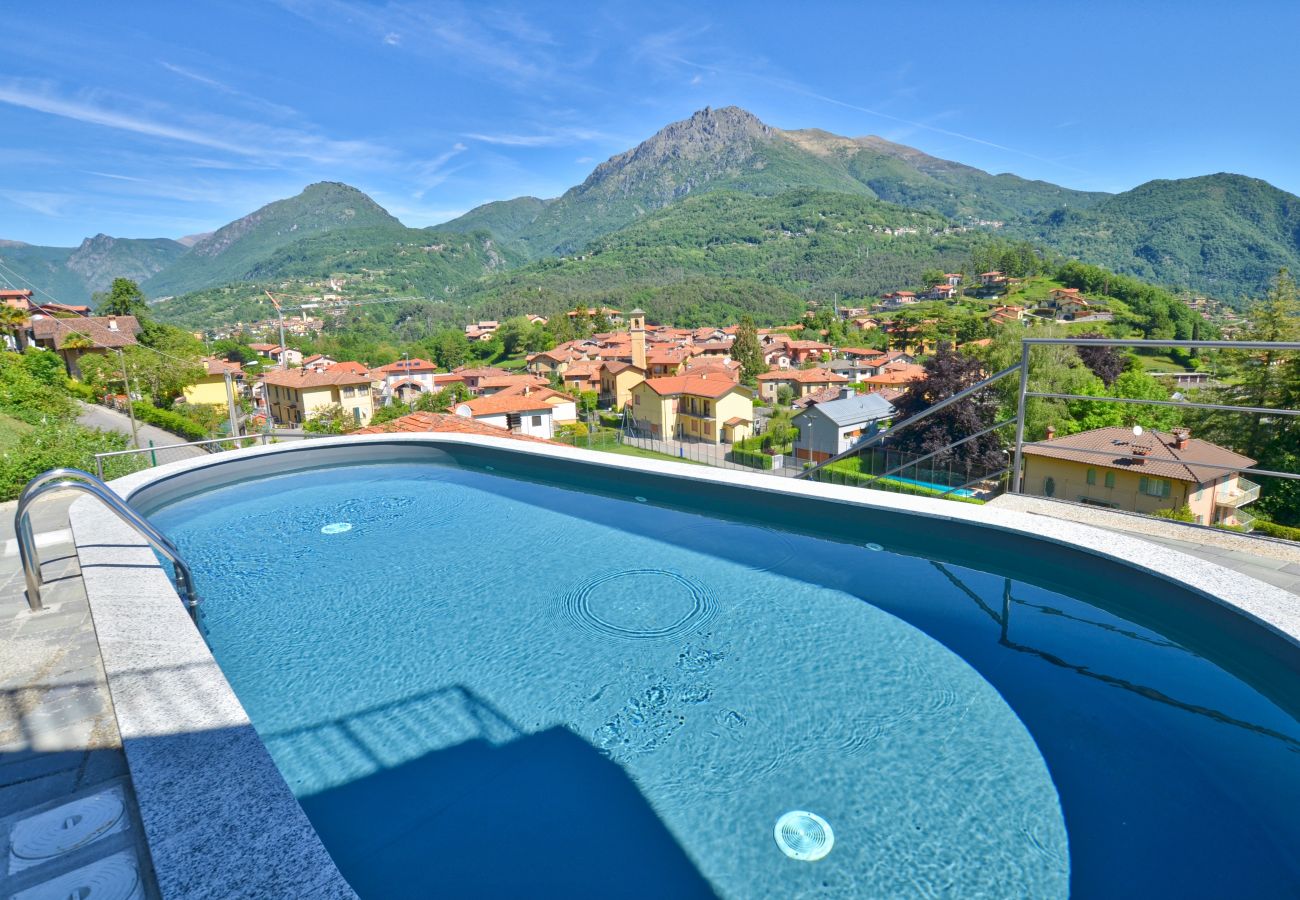 Ferienwohnung in Menaggio - 2 Bedroom Airconditioned Lake View Apartment Felice sul Lago Ferienwohnung in Menaggio - 2 Bedroom Airconditioned Lake View Apartment Felice sul Lago