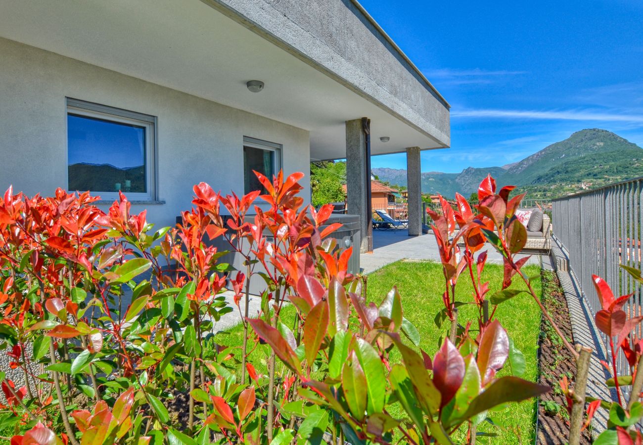 Ferienwohnung in Menaggio - 2 Bedroom Airconditioned Lake View Apartment Felice sul Lago Ferienwohnung in Menaggio - 2 Bedroom Airconditioned Lake View Apartment Felice sul Lago