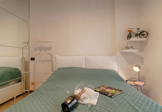 Ferienwohnung in Acquaseria - Modern Lakefront 1-Bedroom Apartment  Ferienwohnung in Acquaseria - Modern Lakefront 1-Bedroom Apartment