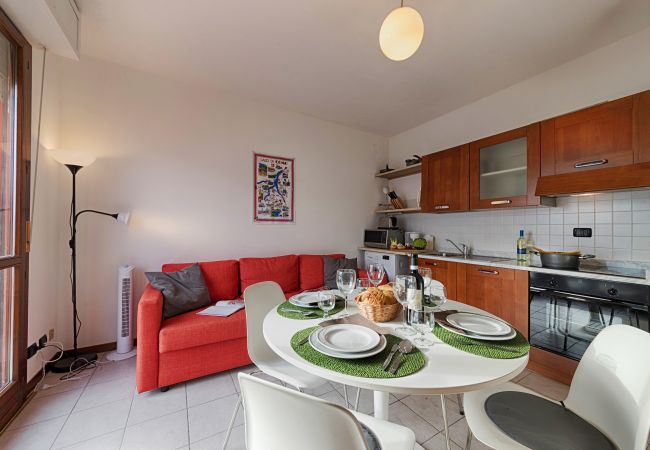 Ferienwohnung in Acquaseria - 1-Bedroom  Lake View Apartment Endless Summer Ferienwohnung in Acquaseria - 1-Bedroom  Lake View Apartment Endless Summer