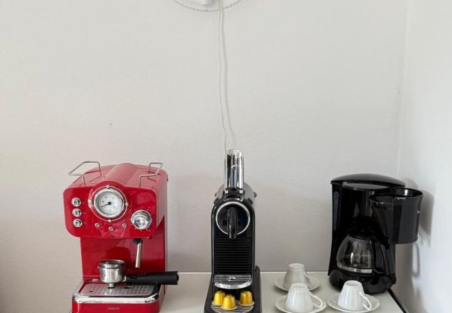 Ferienwohnung in Acquaseria - Airconditioned 1-Bedroom Terrace Apartment Bello Posto Ferienwohnung in Acquaseria - Airconditioned 1-Bedroom Terrace Apartment Bello Posto