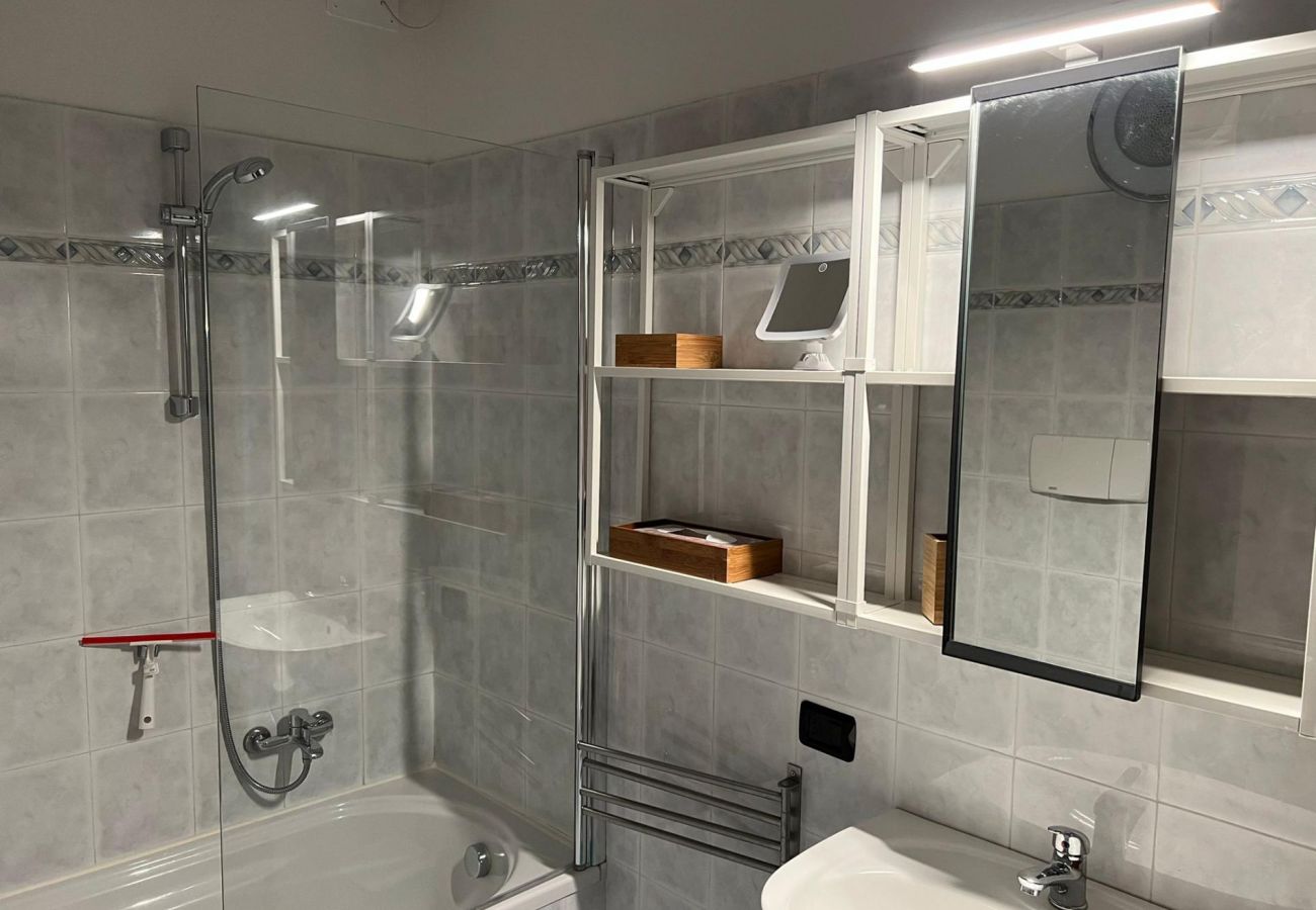 Ferienwohnung in Acquaseria - Airconditioned 1-Bedroom Terrace Apartment Bello Posto Ferienwohnung in Acquaseria - Airconditioned 1-Bedroom Terrace Apartment Bello Posto