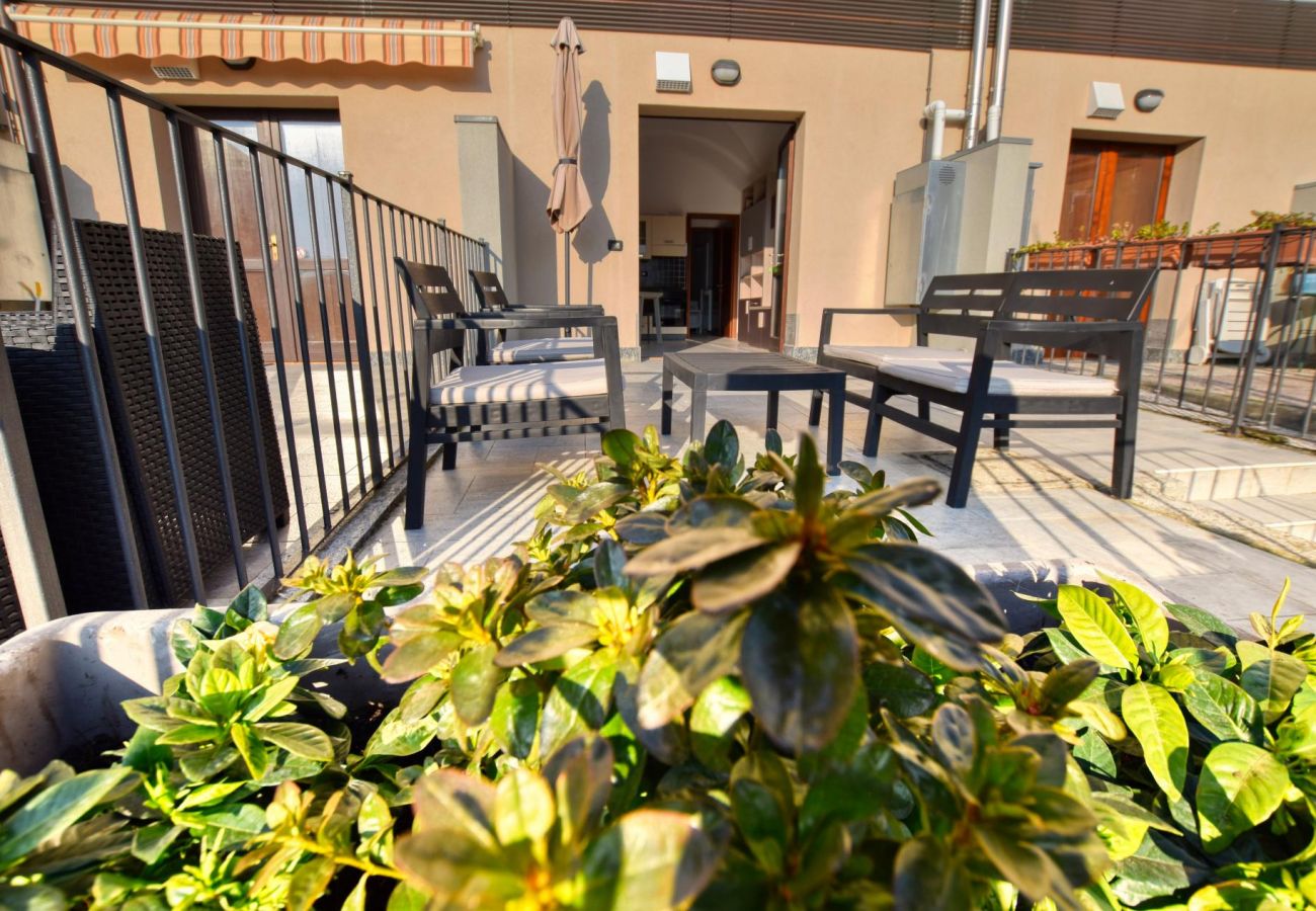 Ferienwohnung in Acquaseria - Airconditioned 1-Bedroom Terrace Apartment Bello Posto Ferienwohnung in Acquaseria - Airconditioned 1-Bedroom Terrace Apartment Bello Posto