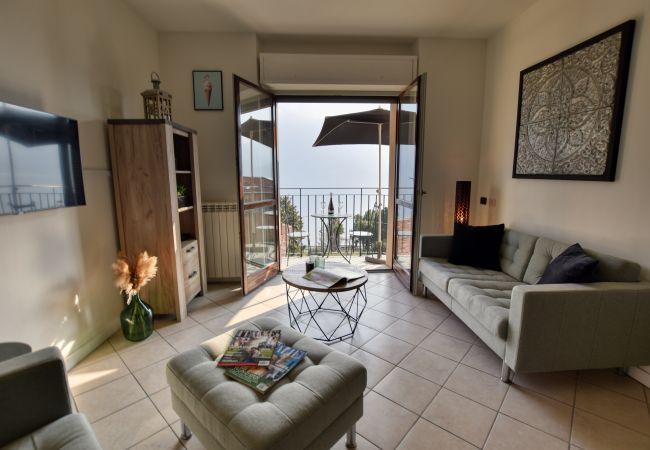 Ferienwohnung in Acquaseria - Casa con Vista Airconditioned 2-Bedroom Apartment Ferienwohnung in Acquaseria - Casa con Vista Airconditioned 2-Bedroom Apartment