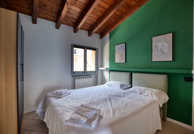 Ferienwohnung in Acquaseria - Casa con Vista Airconditioned 2-Bedroom Apartment Ferienwohnung in Acquaseria - Casa con Vista Airconditioned 2-Bedroom Apartment