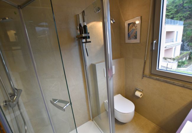 Ferienwohnung in San Siro - Two Bedroom Lake View Apartment Bella Gaeta Ferienwohnung in San Siro - Two Bedroom Lake View Apartment Bella Gaeta