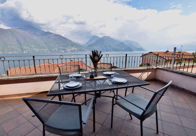 Ferienwohnung in San Siro - Mastena Belvedere 2-Bedroom Apartment