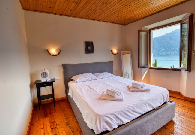 Ferienhaus in Acquaseria - 2-Bedroom Lake View Casa Gary  Ferienhaus in Acquaseria - 2-Bedroom Lake View Casa Gary