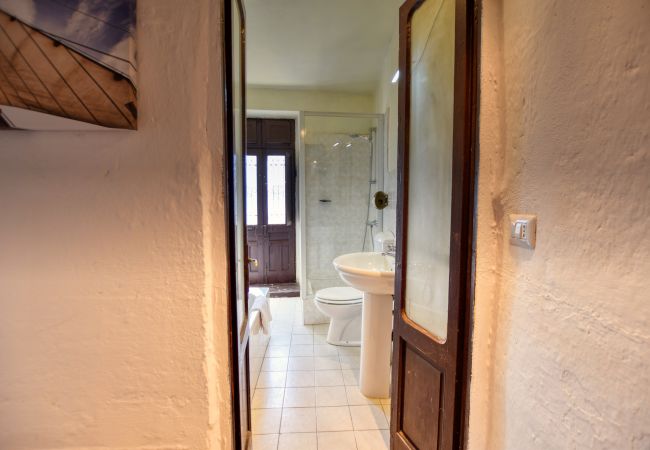 Ferienhaus in Acquaseria - 2-Bedroom Lake View Casa Gary  Ferienhaus in Acquaseria - 2-Bedroom Lake View Casa Gary