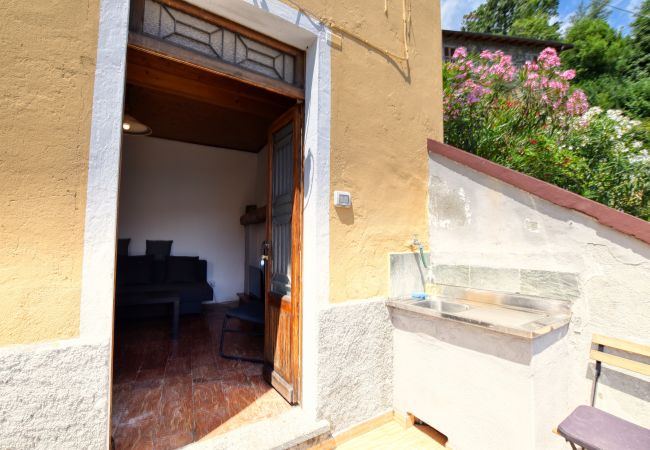 Ferienhaus in Acquaseria - 2-Bedroom Lake View Casa Gary  Ferienhaus in Acquaseria - 2-Bedroom Lake View Casa Gary