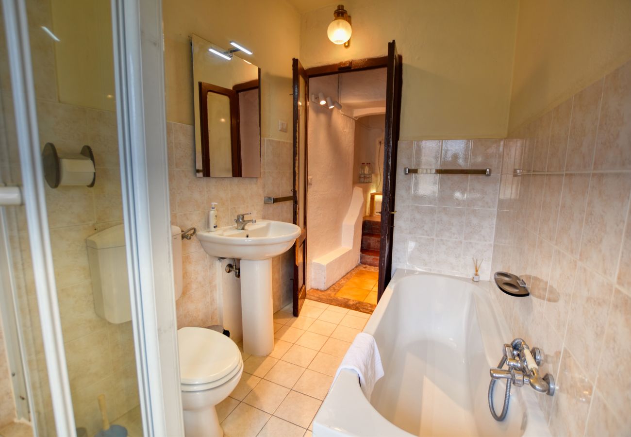 Ferienhaus in Acquaseria - 2-Bedroom Lake View Casa Gary  Ferienhaus in Acquaseria - 2-Bedroom Lake View Casa Gary