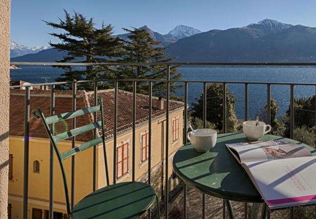 Appartamento a Acquaseria - Two-Bedroom Lake View Apartment At The Lake Appartamento a Acquaseria - Two-Bedroom Lake View Apartment At The Lake