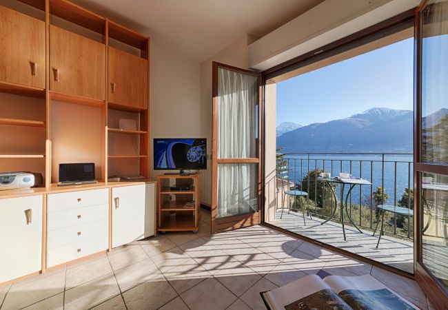 Appartamento a Acquaseria - Two-Bedroom Lake View Apartment At The Lake Appartamento a Acquaseria - Two-Bedroom Lake View Apartment At The Lake