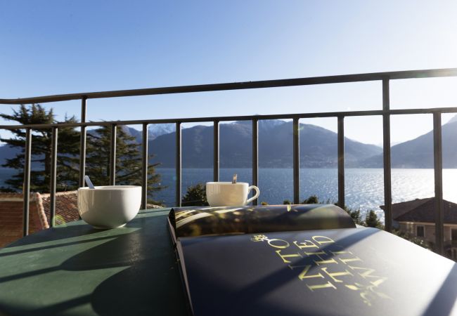 Appartamento a Acquaseria - Two-Bedroom Lake View Apartment At The Lake Appartamento a Acquaseria - Two-Bedroom Lake View Apartment At The Lake