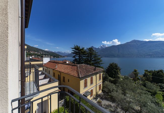 Appartamento a Acquaseria - Two-Bedroom Lake View Apartment At The Lake Appartamento a Acquaseria - Two-Bedroom Lake View Apartment At The Lake