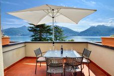 Appartamento a Acquaseria - 2-Bedroom Lake View Apartment C35