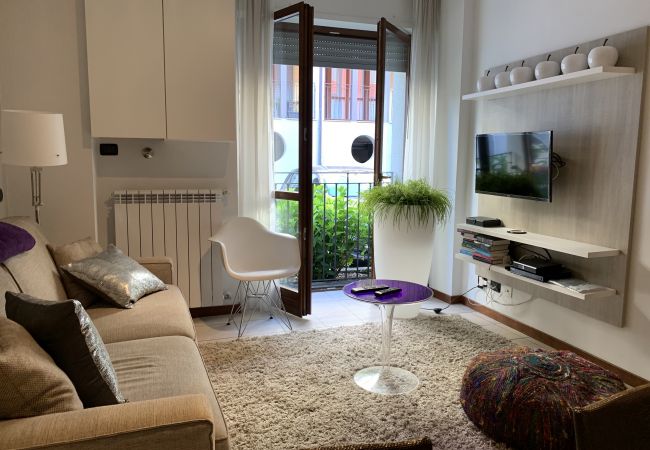 Appartamento a Acquaseria - 1-Bedroom Apartment Bello Moderno Appartamento a Acquaseria - 1-Bedroom Apartment Bello Moderno