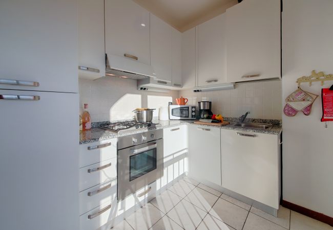 Appartamento a Acquaseria -  3-Bedroom Lake View Apartment Camelia Appartamento a Acquaseria -  3-Bedroom Lake View Apartment Camelia