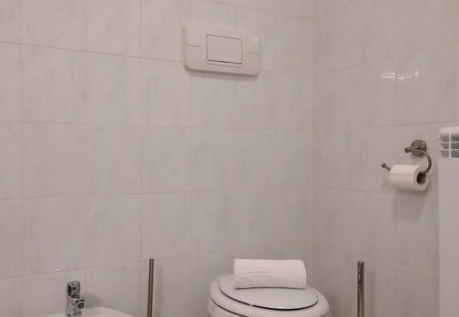 Appartamento a Acquaseria -  3-Bedroom Lake View Apartment Camelia Appartamento a Acquaseria -  3-Bedroom Lake View Apartment Camelia