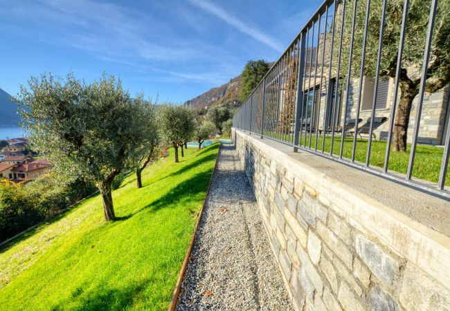 Appartamento a Lenno - Casa Antonia 2-Bedroom Deluxe Lake View Apartment Appartamento a Lenno - Casa Antonia 2-Bedroom Deluxe Lake View Apartment
