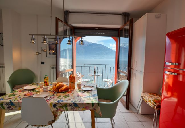Appartamento a Acquaseria - Lake View Apartment Golden Triangle Appartamento a Acquaseria - Lake View Apartment Golden Triangle