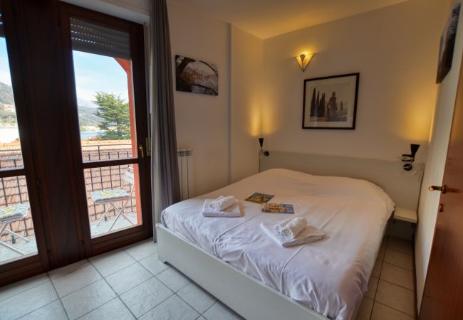 Appartamento a Acquaseria - Lake View Apartment Golden Triangle Appartamento a Acquaseria - Lake View Apartment Golden Triangle