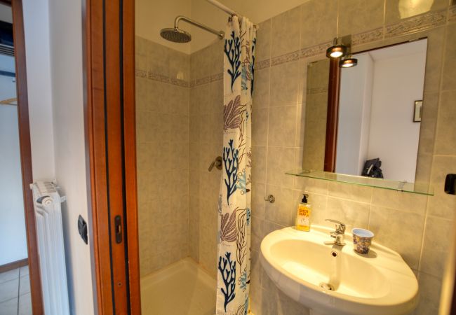 Appartamento a Acquaseria - Lake View Apartment Golden Triangle Appartamento a Acquaseria - Lake View Apartment Golden Triangle