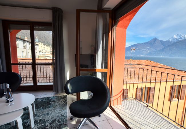 Appartamento a Acquaseria - Lake View Apartment Golden Triangle Appartamento a Acquaseria - Lake View Apartment Golden Triangle