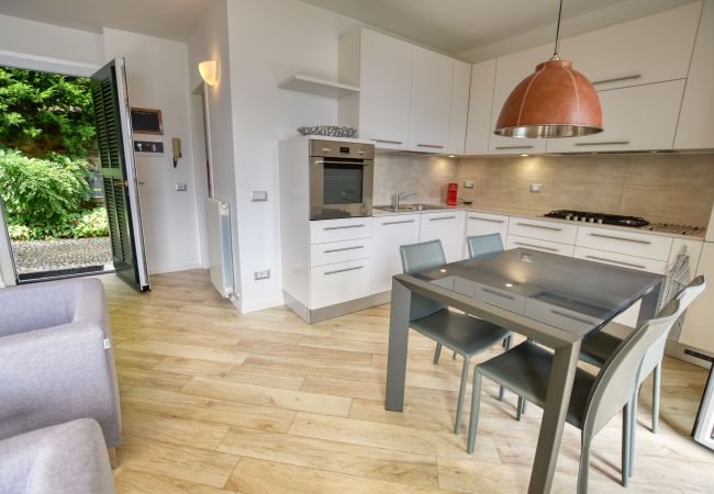 Appartamento a San Siro - Villa Betty Appartamento a San Siro - Villa Betty