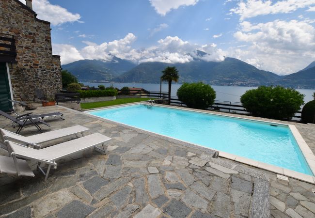 Appartamento a San Siro - Villa Betty Appartamento a San Siro - Villa Betty