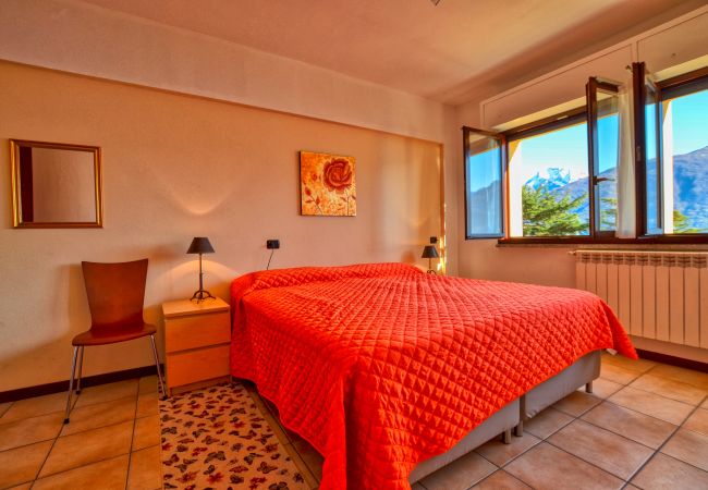 Appartement in Acquaseria - 2-Bedroom Airconditioned Lake View Apartment Appartement in Acquaseria - 2-Bedroom Airconditioned Lake View Apartment