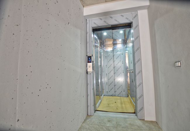 Appartement in Menaggio - 2 Bedroom Airconditioned Lake View Apartment Felice sul Lago Appartement in Menaggio - 2 Bedroom Airconditioned Lake View Apartment Felice sul Lago