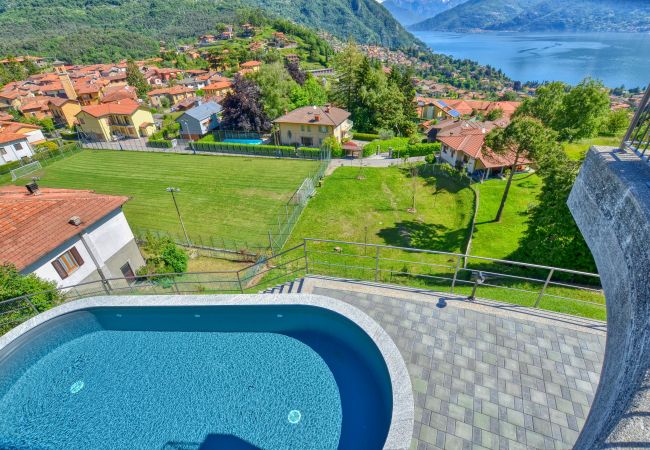 Appartement in Menaggio - 2 Bedroom Airconditioned Lake View Apartment Felice sul Lago Appartement in Menaggio - 2 Bedroom Airconditioned Lake View Apartment Felice sul Lago