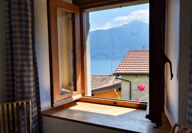 Huis in San Siro - 4-Bedroom Casa Davide  Huis in San Siro - 4-Bedroom Casa Davide