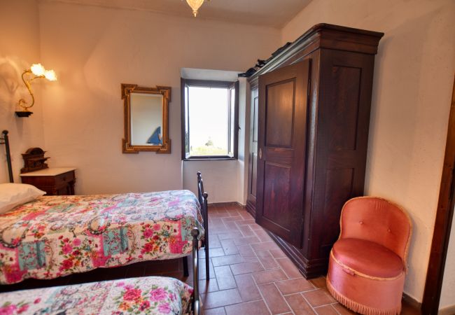 Huis in Sant´Abbondio - Roncate Rustico  Huis in Sant´Abbondio - Roncate Rustico