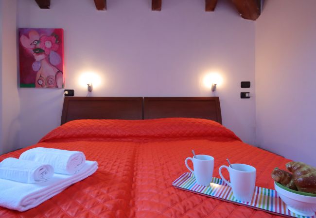 Apartment in Acquaseria -  3-Bedroom Lake View Apartment Camelia Apartment in Acquaseria -  3-Bedroom Lake View Apartment Camelia