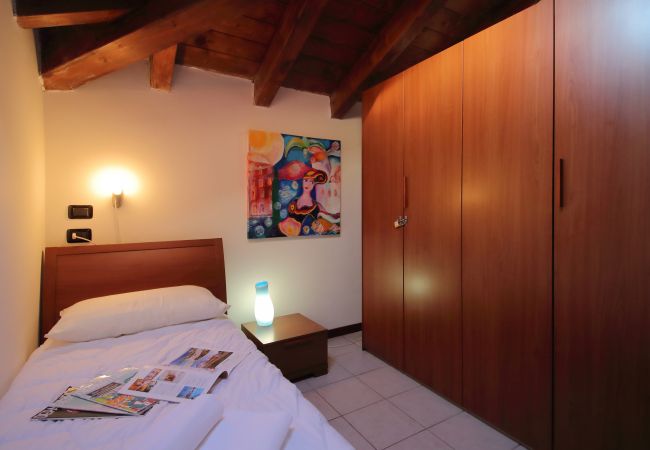Apartment in Acquaseria -  3-Bedroom Lake View Apartment Camelia Apartment in Acquaseria -  3-Bedroom Lake View Apartment Camelia